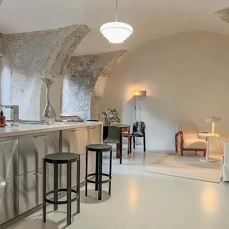 Casarosa , Gotico * Cesky Krumlov